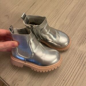 marc fisher kids booties (toddler)